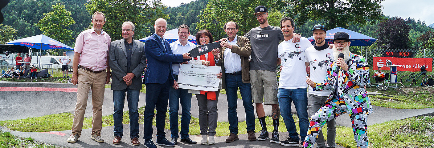 Gruppenbild Skatepark Füssen